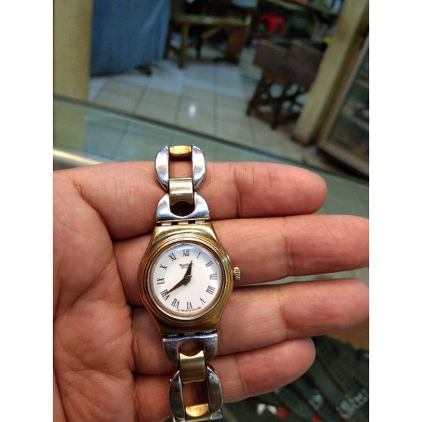 preloved jam tangan original wanita SWATCH IRONY