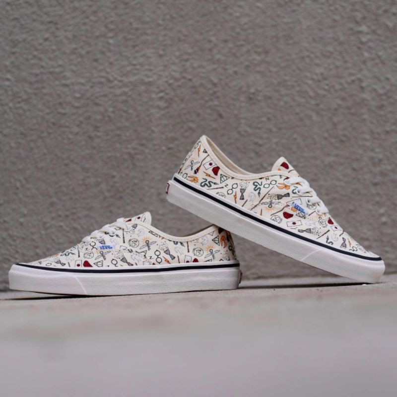 vans authentic anaheim symbol