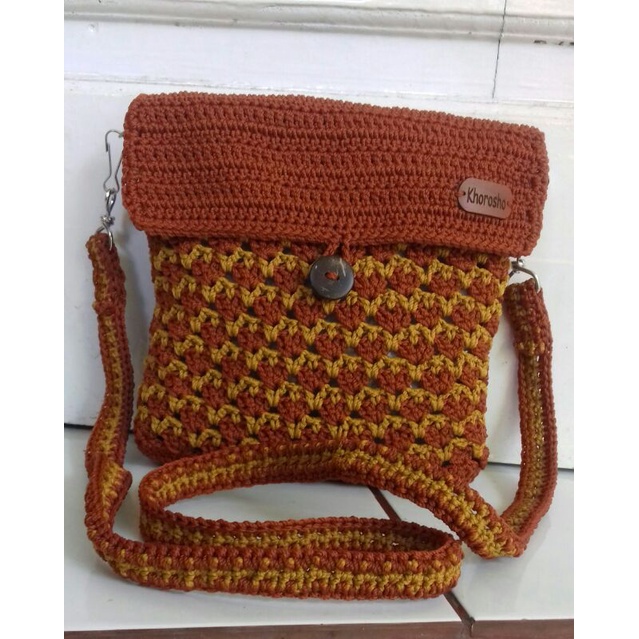 Tas Rajut Wanita Selempang Motif Border Heart Tali Panjang