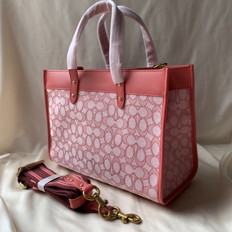 Coach Field Tote 30 In Signature Jacquard (C3282) Pink