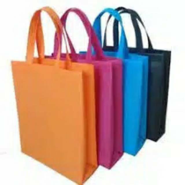 

Tas kain spunbond lipat samping handel box terlaris dan murah isi 12 pcs terlaris(25/35)