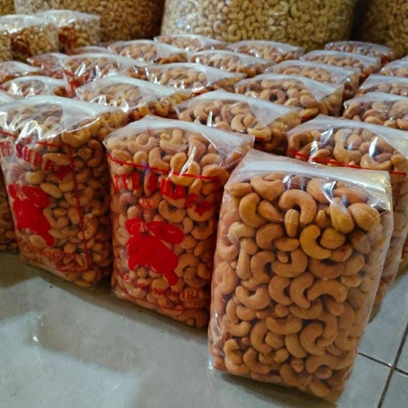 

KACANG MEDE METE GORENG RASA ASIN BAWANG NETTO 250 GRAM