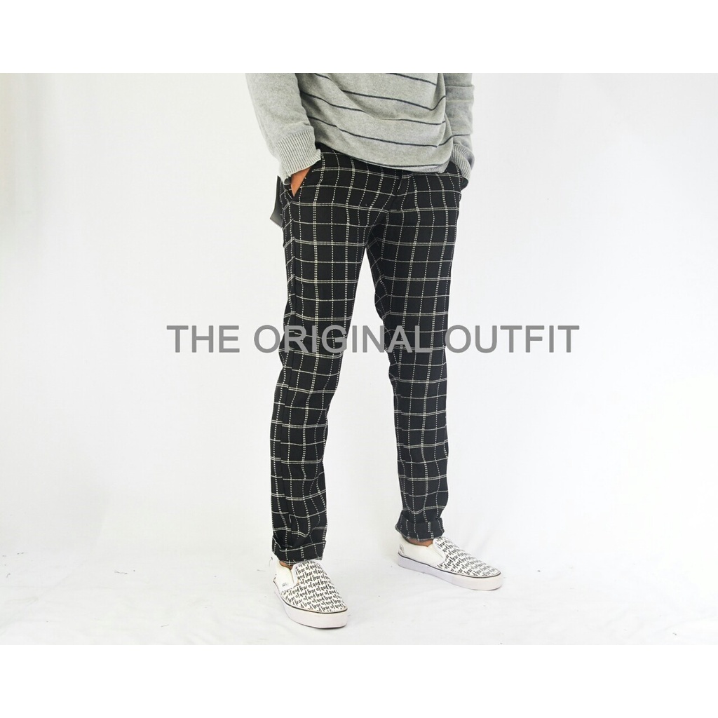 CELANA OUTFIT FULL TAG &amp; LEBEL THE ORIGINAL OUTFIT TERBARU KECE .