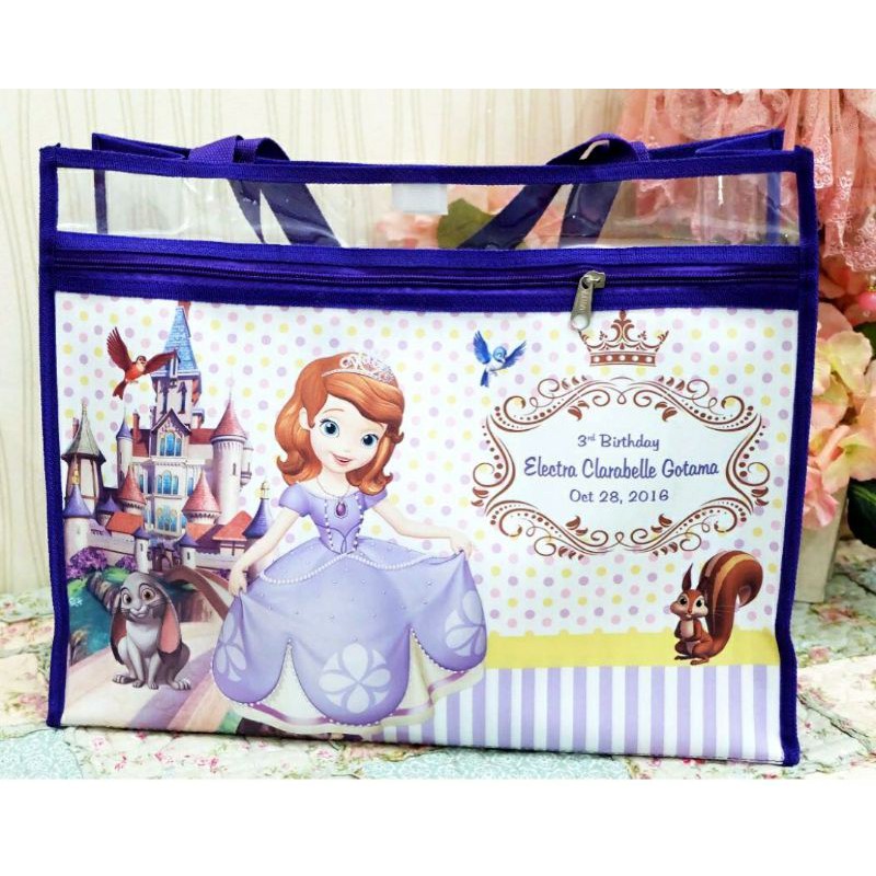 

Totebag Cassey/Hampers/Souvenir Ulang Tahun/Aqiqahan/Tasyukuran/goodie bag/khitanan/suvenir/tasultah
