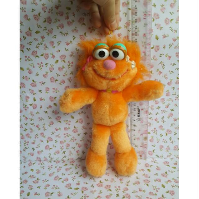BONEKA ZOE SESAME STREET