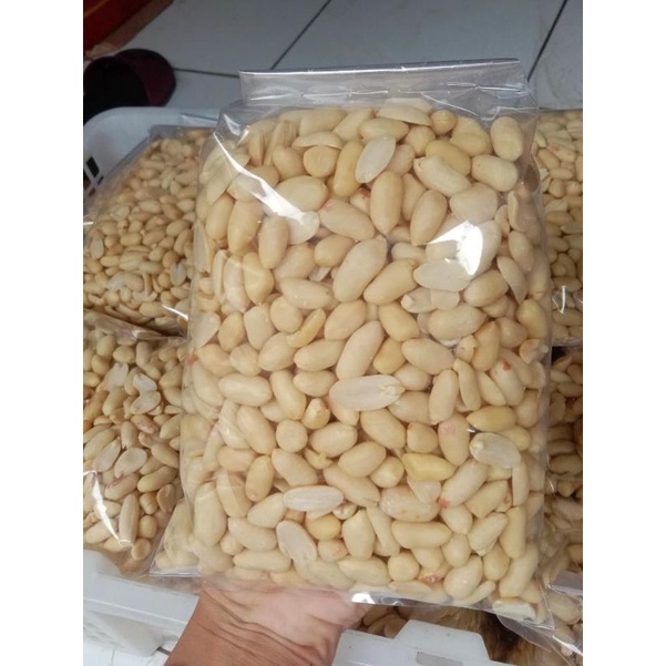 

kacang klecep 1 kg