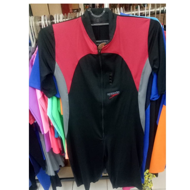 Baju renang speedo