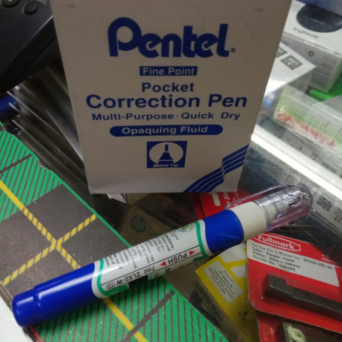 

Hemat Tip Ex Pentel (Correction Pen) Trendi