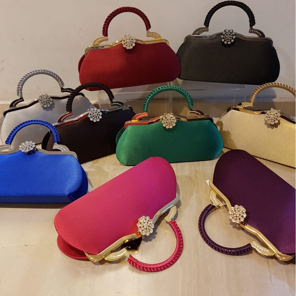 FARNELL - Tas Pesta  Farnell Cantik Bahan Kain Satin Warna Clutch Kondangan Kebaya Wanita 2336/2556/2465