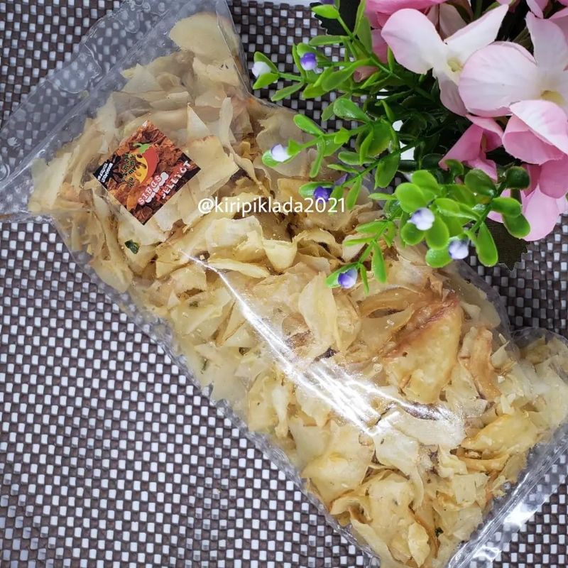 

KERIPIK SINGKONG GURIH ORIGINAL isi 250grm
