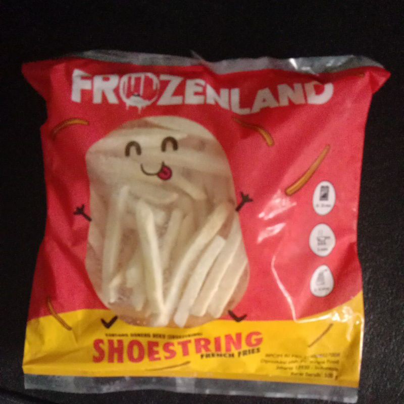 

Frozenland Shoestring French Fries 500gr