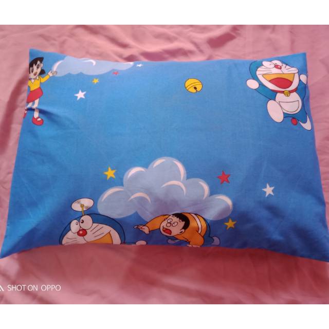 Sarung bantal