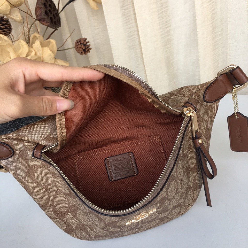 tas selempang waistbag wanita WOMEN SIGNATURE BELT BAG BROWN BLACK 48740