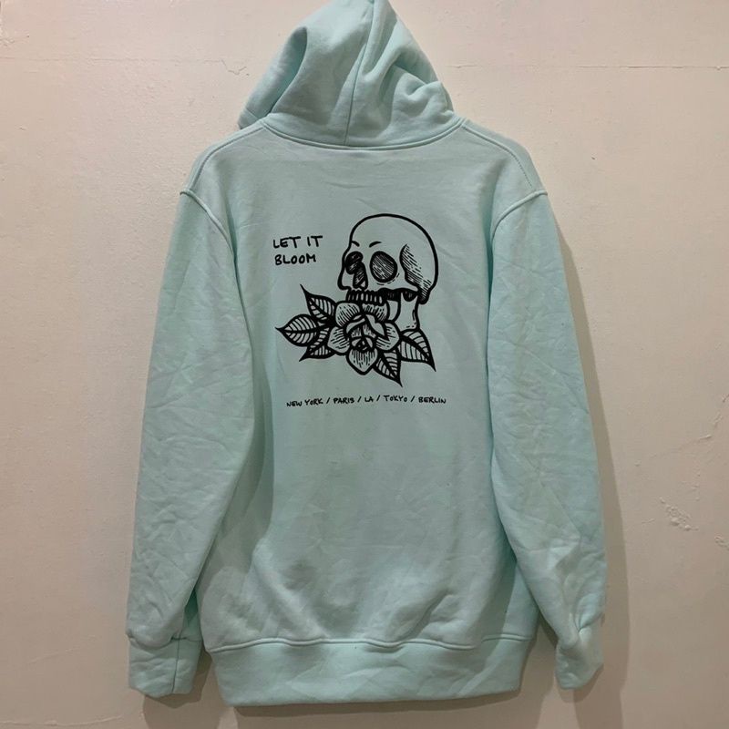 HODDIE H&M LET IT BLOOM LOGO | OUTERWARE | SWEATER