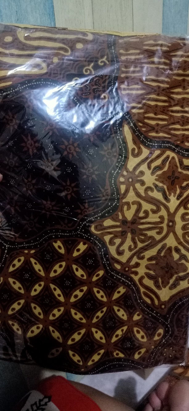 Kain Jarik Batik Solo Motif Sogan Sekar Jagad