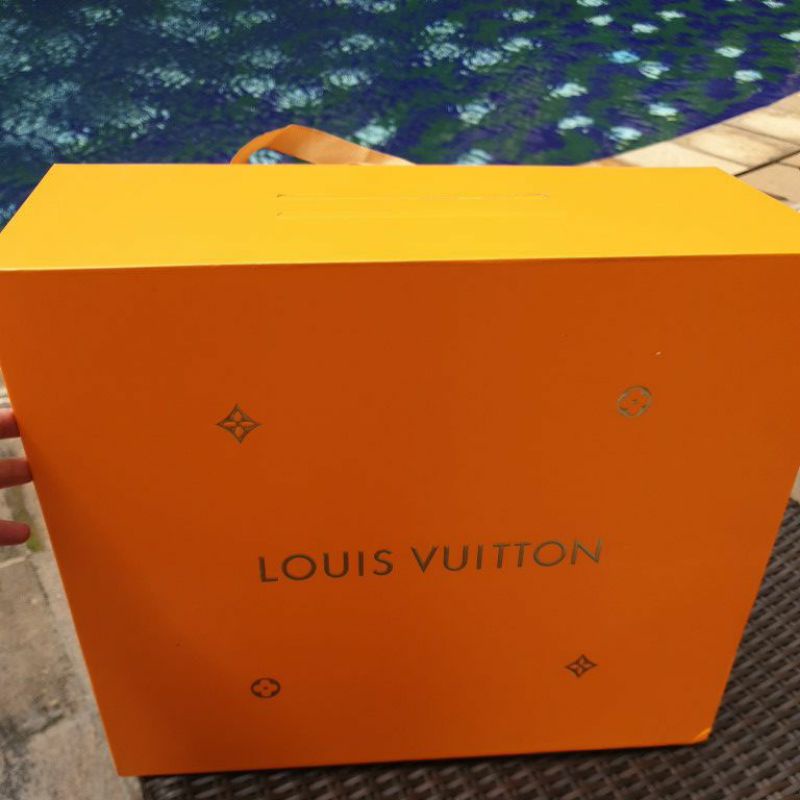 

box lv large