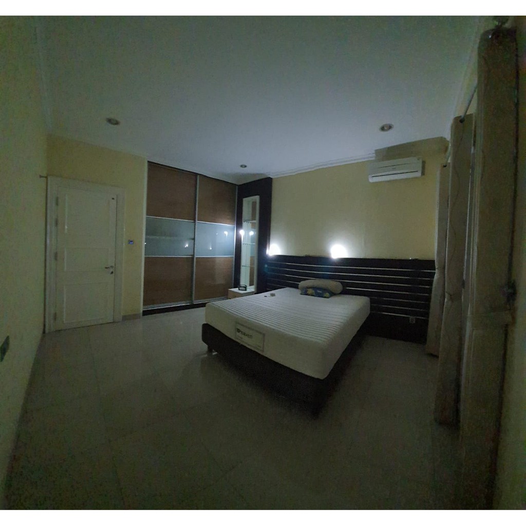 QH Solar Ligntning Lampu Solar/ Paket Lampu Outdoor Solar System / Tenaga Surya / Solar Cell VDR