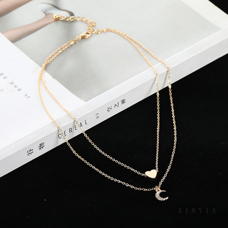 Kalung Rantai Multilayer Dengan Liontin Hati Dan Bulan Untuk Wanita