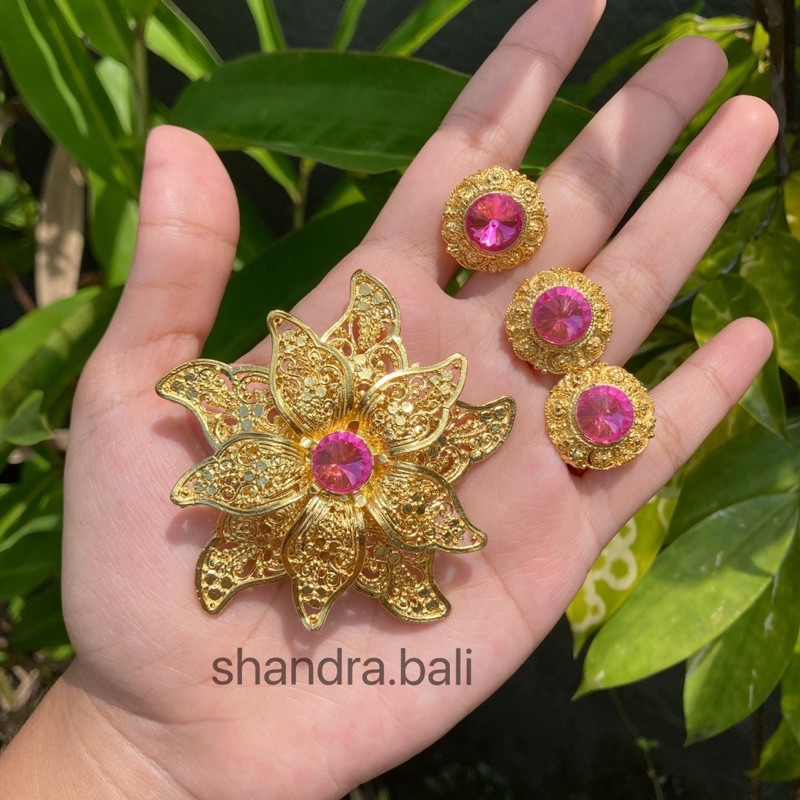 shandra.bali - Set Bros Kamila Alpaka Lapis Emas Gold Kebaya Bali