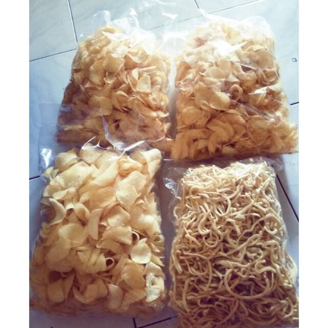 

Keripik Singkong dan Cistik