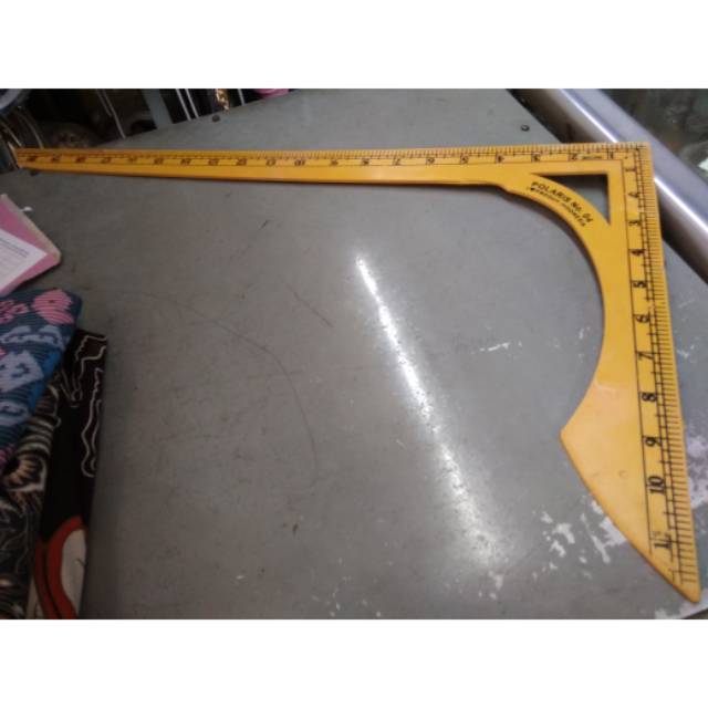 

Penggaris pola /penggaris kain /penggaris jahit jumbo