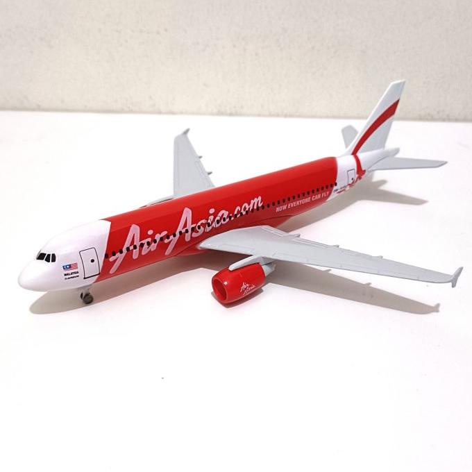 Pesawat Diecast Miniatur Besi Air Asia Airbus A320