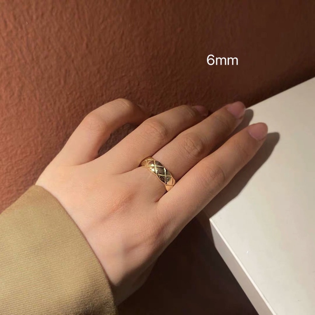 Cincin Pasangan Model Terbuka Bahan Titanium Steel Warna Emas