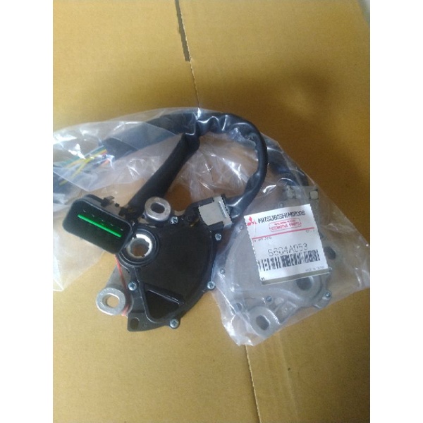 Jual SENSOR SWIT SWITCH MATIC SELECTOR INHIBITOR GEARBOX MITSUBISHI