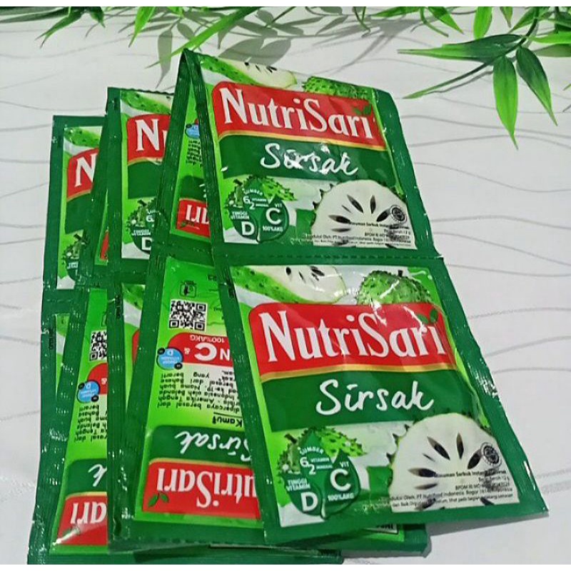 

Nutrifood Nutrisari Renceng Minuman Serbuk Instan Rasa Sirsak Kemasan Sachet 14 gr