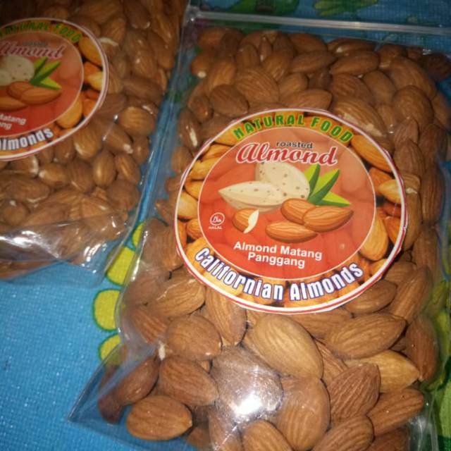 

Kacang almond panggang