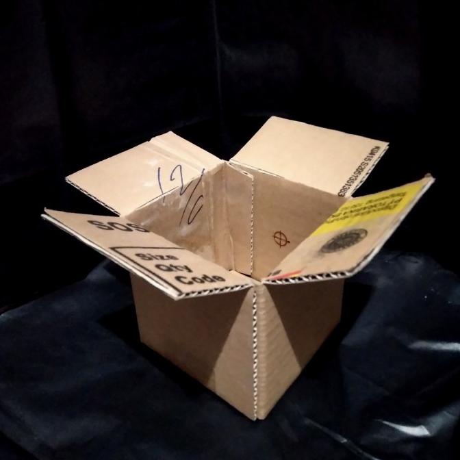 

dus/kardus/karton packing ukuran 10 x 10 x 10 ( isi 50pcs)
