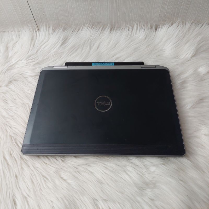 Laptop  Dell Latitude E6330 intel core i5 gen 3 Ram 4Gb hdd 300GBMurah Bergaransi