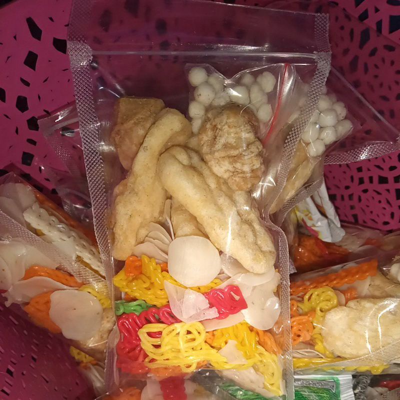 

seblak instan gahar jeletet