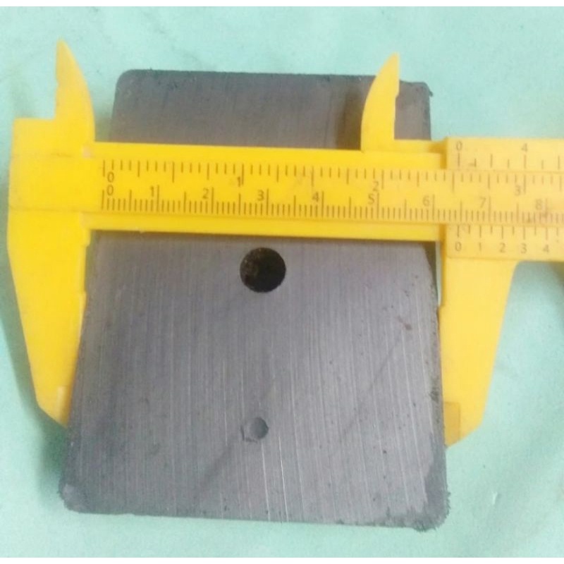 magnet kotak ukuran 85x65x18mm magnet ini lebih lengket dari magnet spiker