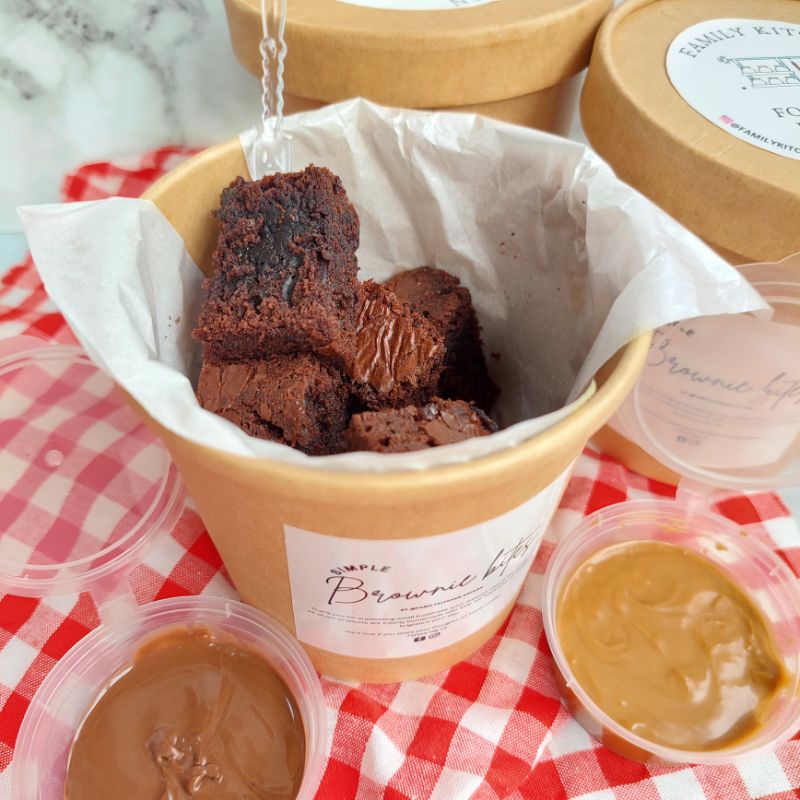 

Simple Brownies in cup