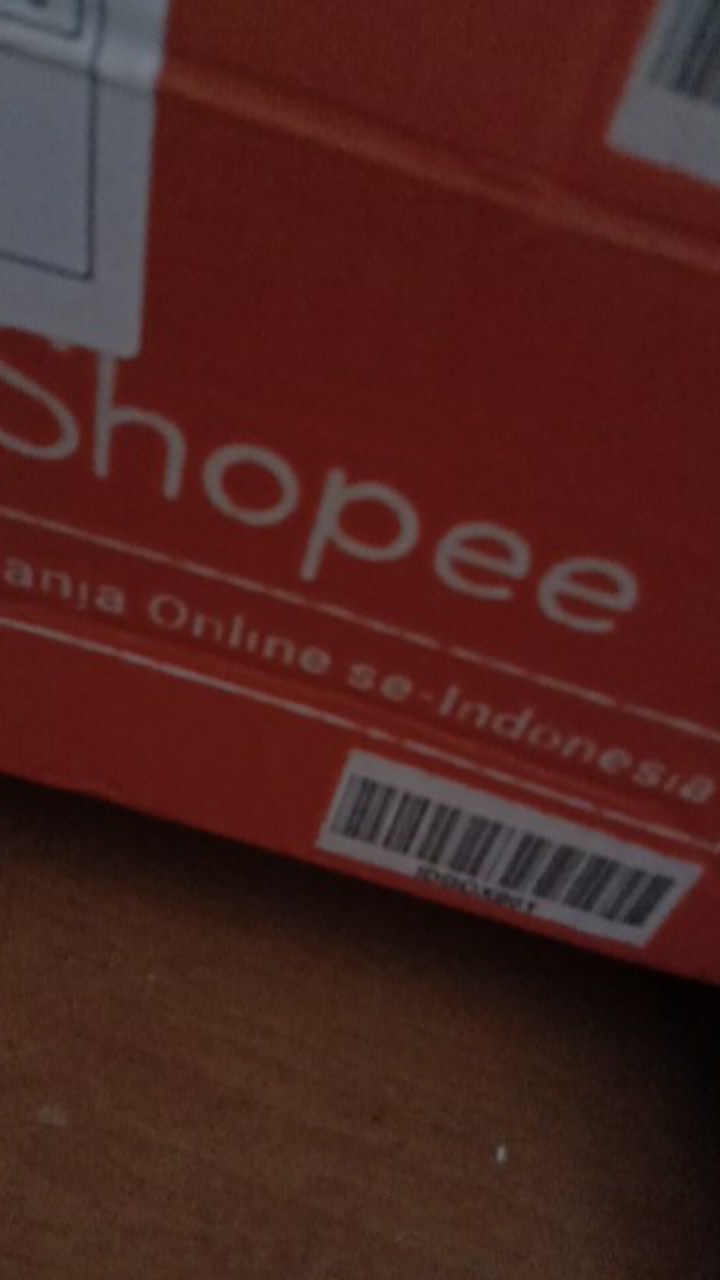 Rinso Cair Molto Rose Fresh & Perfume Essence  750 Ml