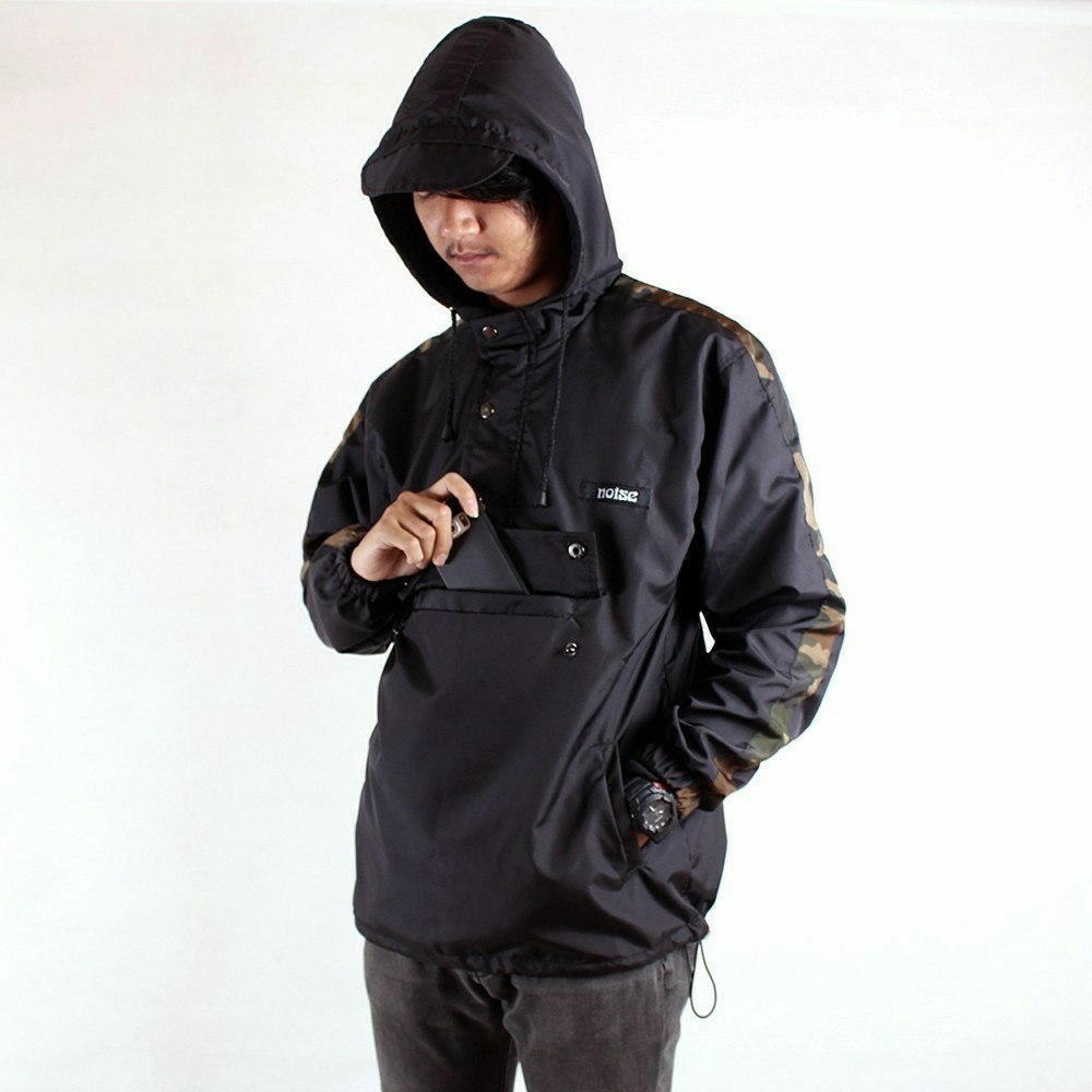 NOISE PROJECT Jaket Cougle Jaket Parasut Pria Jaket Outdoor Jaket Cougle Defeat Hitam