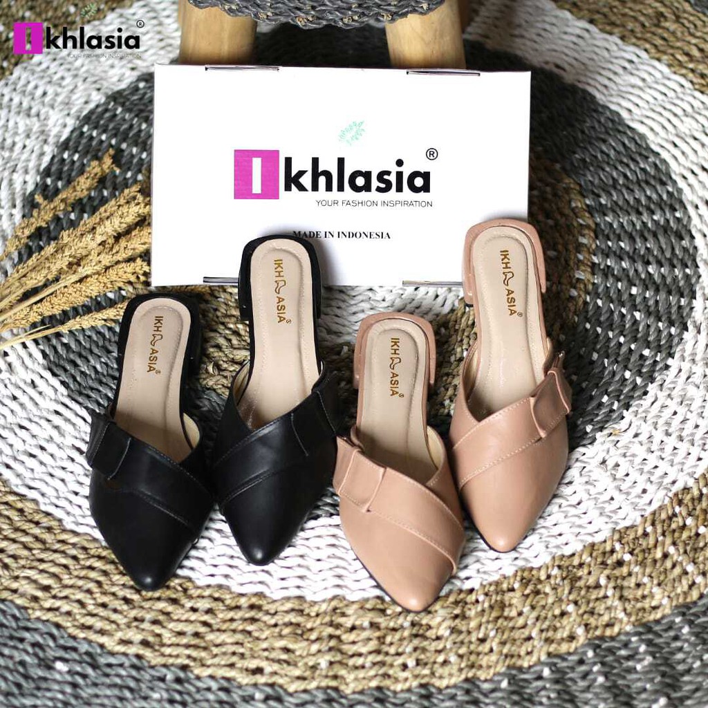 Sandal Wanita Hak Chunky Heels Vio HT104 Heels Kekinian