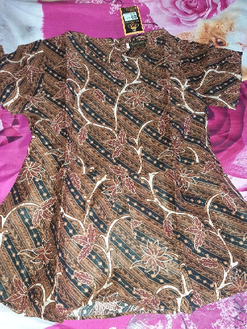 Benang Raja Atasan Batik Wanita Lengan Pendek Ukuran M L Xl