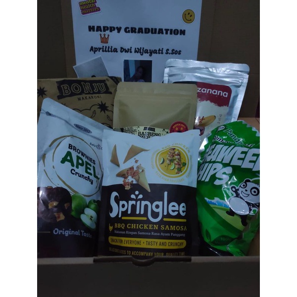 

Tambahan HAMPERS SNACK