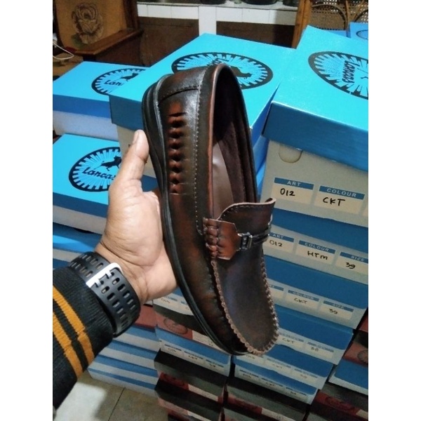 sepatu flat kulit asli berkualitas tinggi