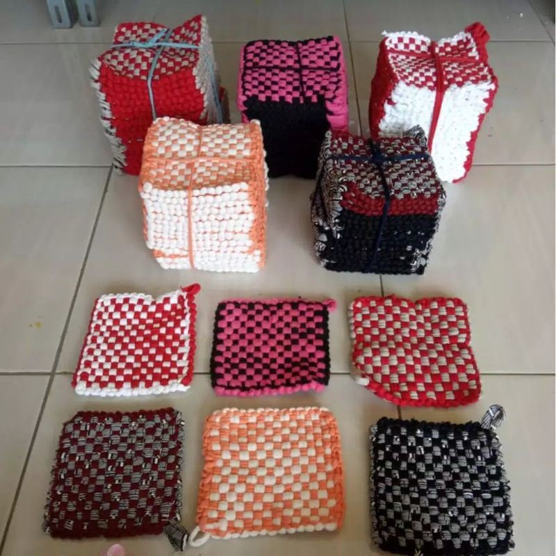 Cempal Ceumpal Pegangan Penahan Panas / Ceumpal Anti Panas / Cempal Panci Wajan Alas Teko Praktis Motif Handmade Kualitas Terbaik Termurah Cod Gratis Ongkir Peralatan Dapur Kitchen Masak-3