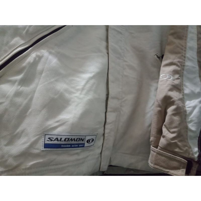 jaket snowboard second salomon /jaket outdoor/jaket waterproof