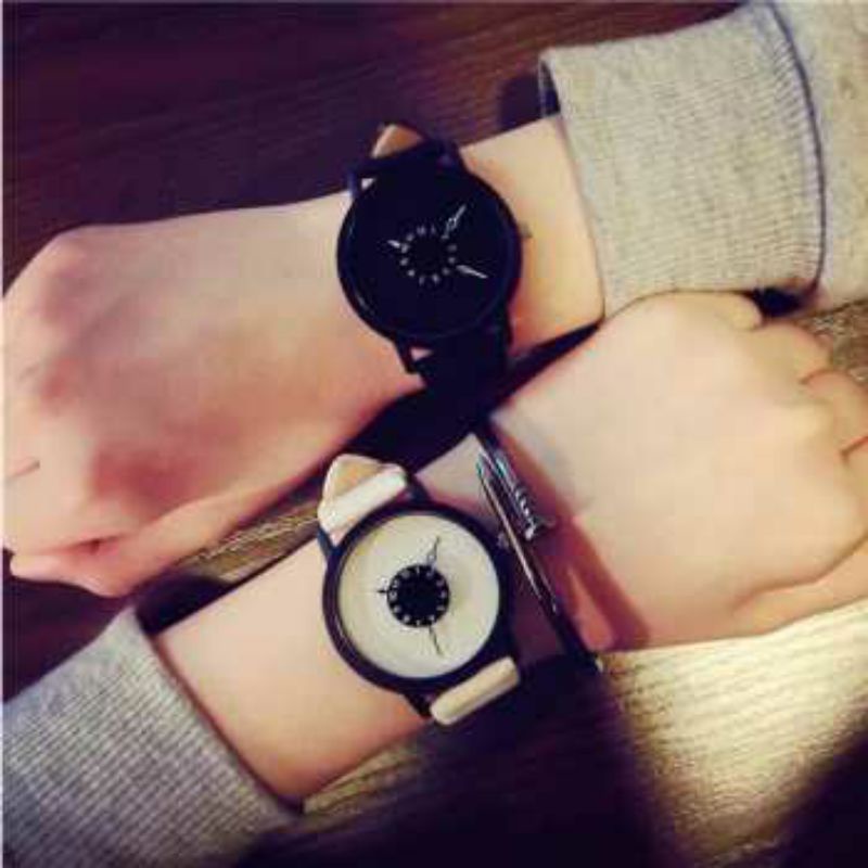 Jam Tangan Kulit Watch Stylish Elegan Analog Unik Pria Wanita Hitam Impor