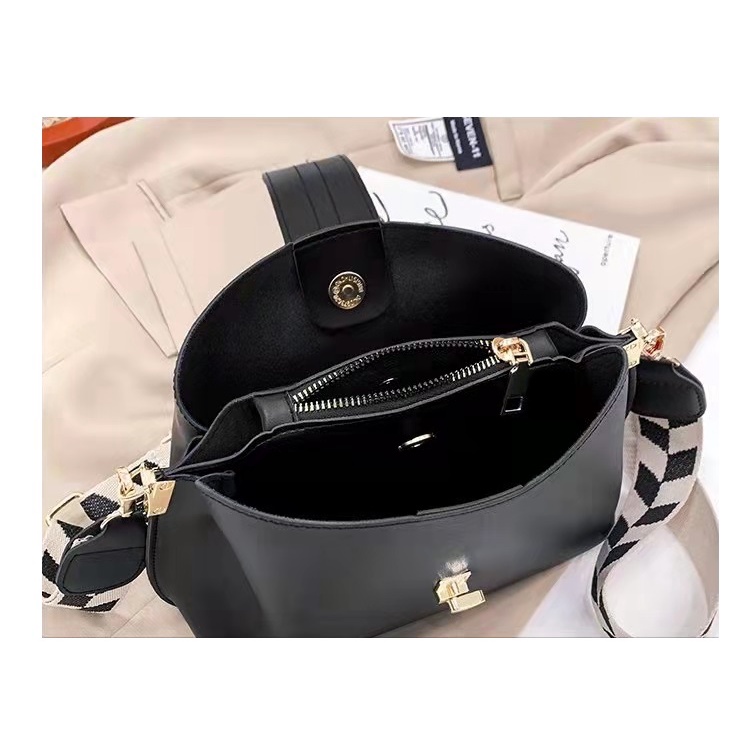 9137 TAS WANITA IMPORT SLEMPANG HANDBAG [1KG 2PC] PERFECT CORNER