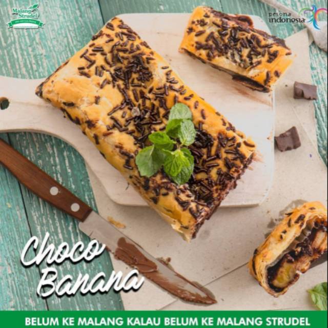 

Malang Strudel - Choco Banana (Pisang Coklat)