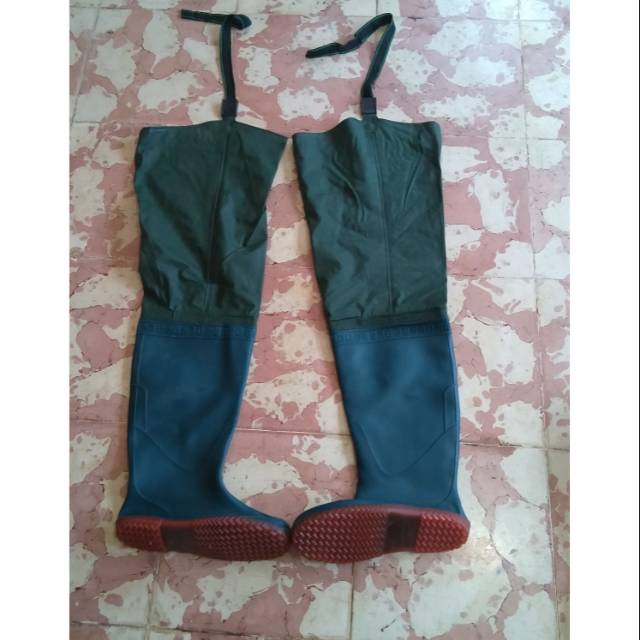 Sepatu Boot sawah panjang