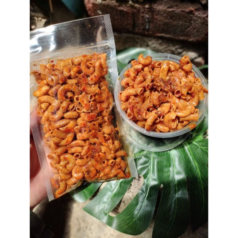 

MAKRONI KRIUK PEDAS / CEMILAN PEDAS / MAKARONI BANTET