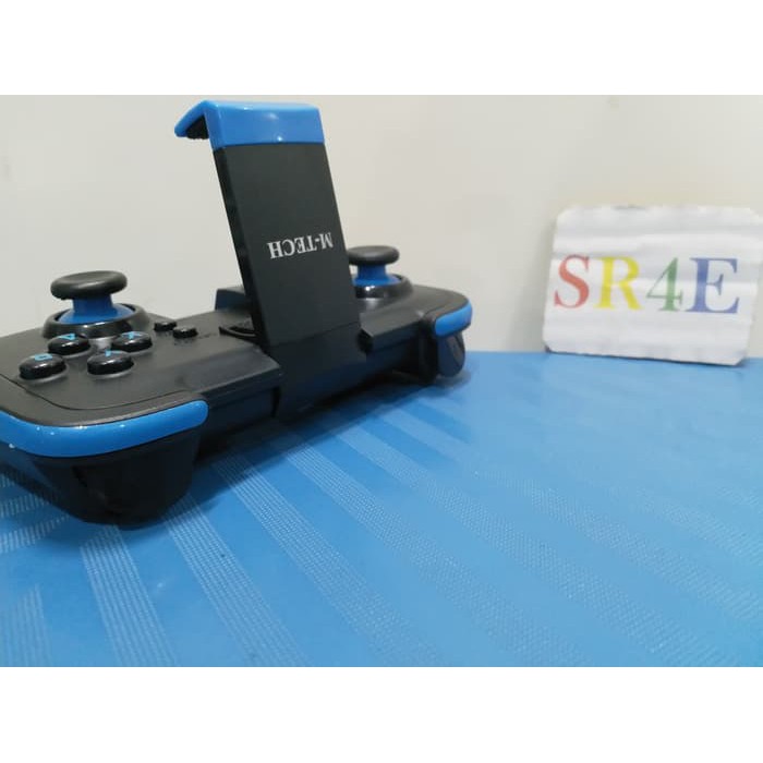 Gamepad bluetooth 7002 with stand