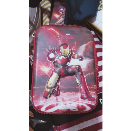 

tempat pencil/pencil case